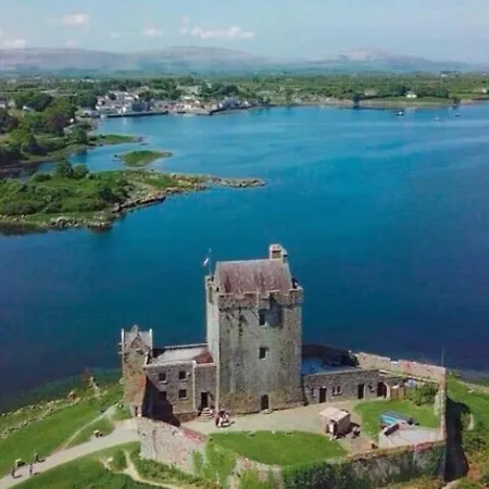 Tigh Noor - Escape To Kinvara By The Sea! Apartmán *